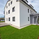 Em Lejlighed *
